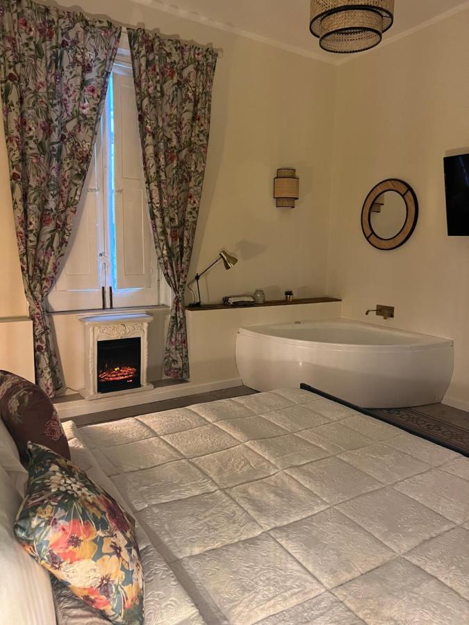 Borgo Marinaro Suite Salerno Buitenkant foto